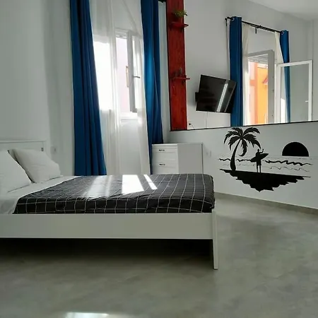 La Casita Azul