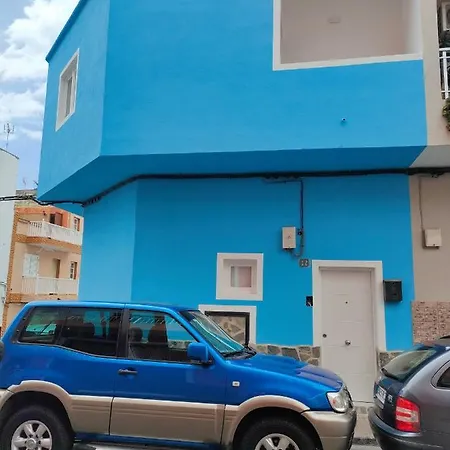 La Casita Azul